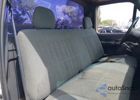 1992 Ford F150 from USA, damaged, VIN 2FTEF15N0NCA23891